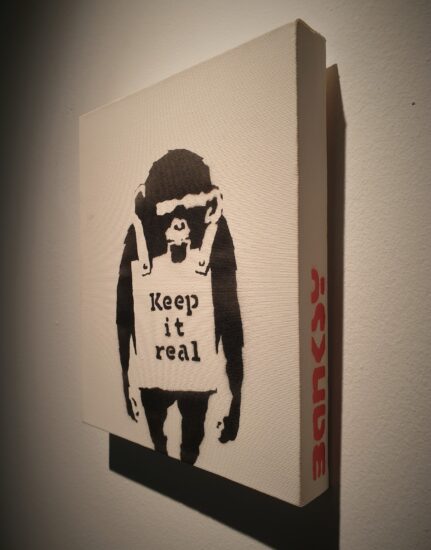 バンクシーとは？バンクシーの正体とオークション落札価格